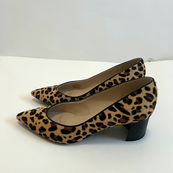 EUC Marc Fisher Leopard Print Calf Hair Pumps - Size 8M - Picture 8 of 16